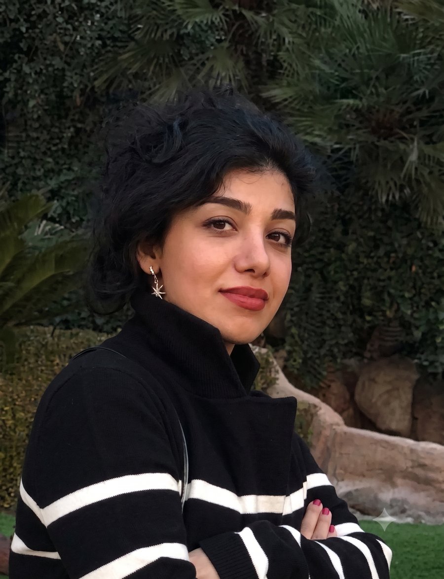 Portrait of Dr. Elham Zandvakili (Dr. EZ)